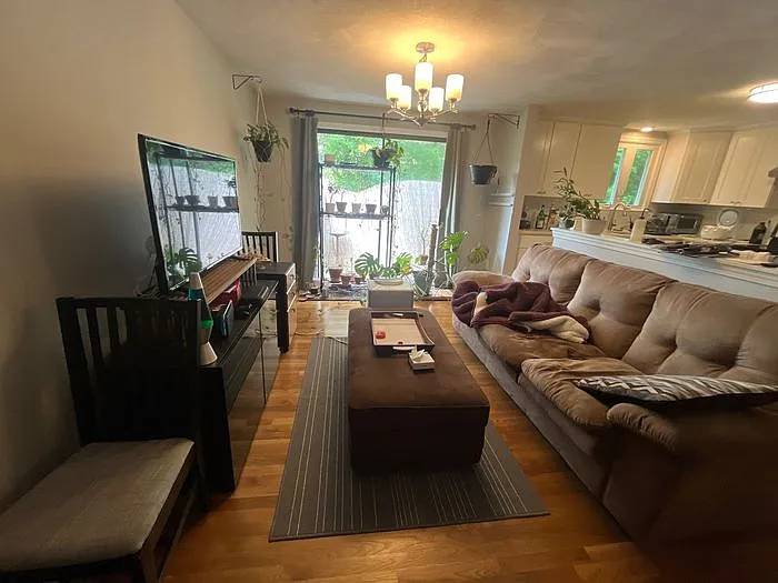 1 Sandra Ave — Photo 7