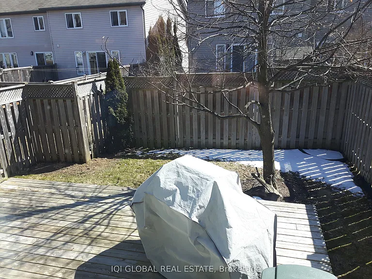 565 Wild Iris Ave — Photo 8