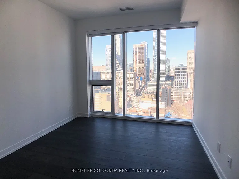 3 Gloucester St #2302 — Photo 11