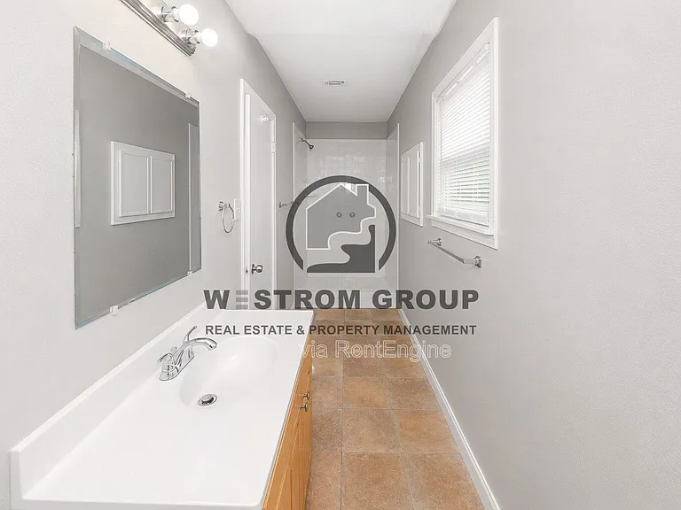 136 Arthur Dr — Photo 24