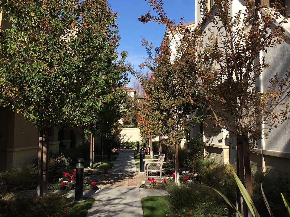 57 Bassett St, San Jose, CA 95110 Zillow