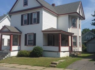 19 Trinity Pl, Amsterdam, NY 12010