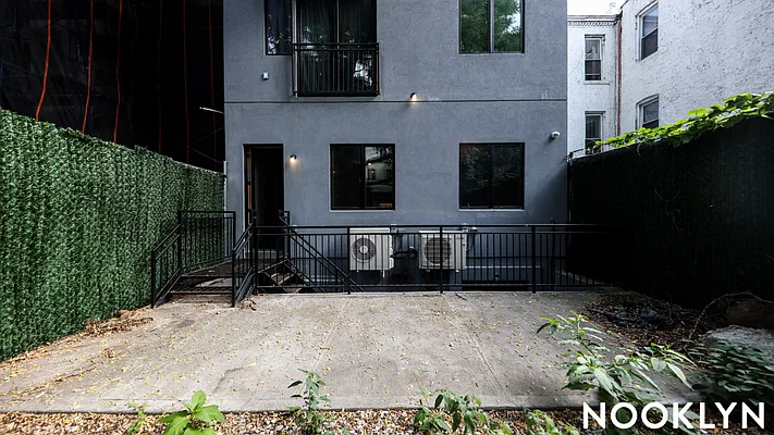 Rented by Nooklyn NYC LLC | media 15