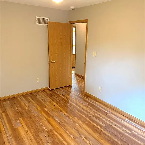 721 S Cherry St — Photo 13