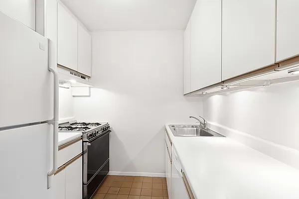 Rented by Halstead Real Estate | media 12