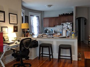 9 Summit Ave #201, Brookline, MA 02446