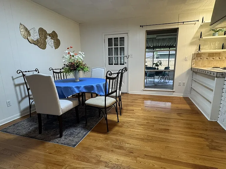 214 Sunny Ln — Photo 21
