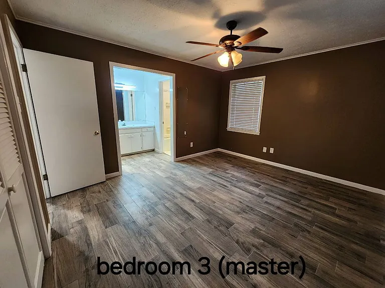 3104 Bienville Ave — Photo 9