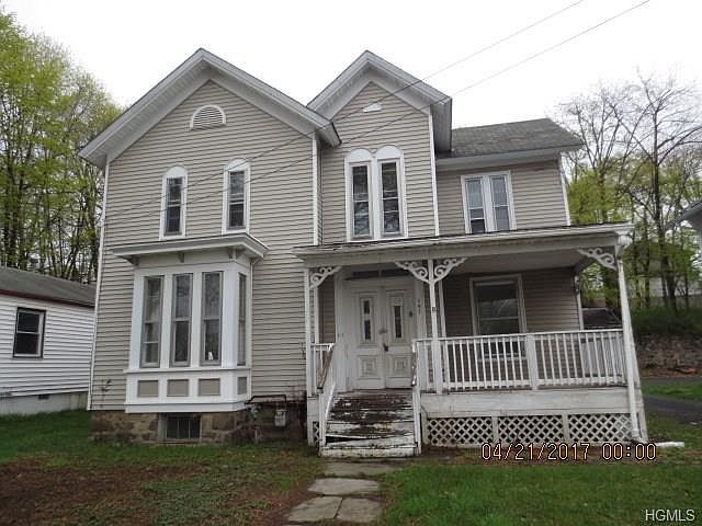 1st image of 147 Academy Ave