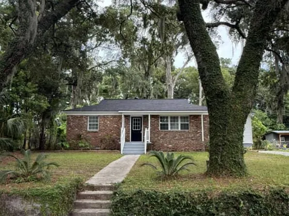 2120 Glynnwood Dr, Savannah, GA 31404