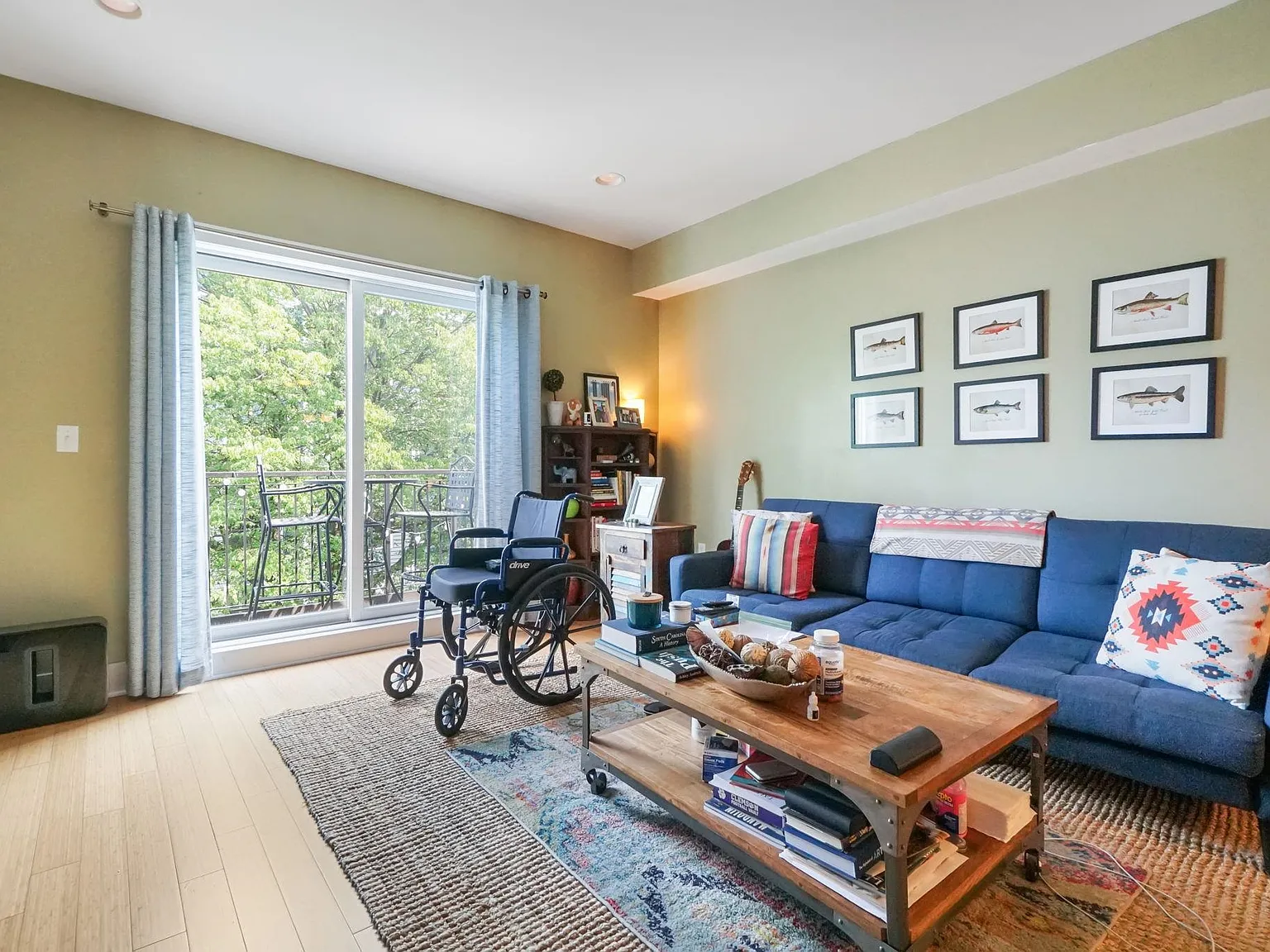 1 bed, 1.0 bath, 750 sqft, $3,399 — Photo 3