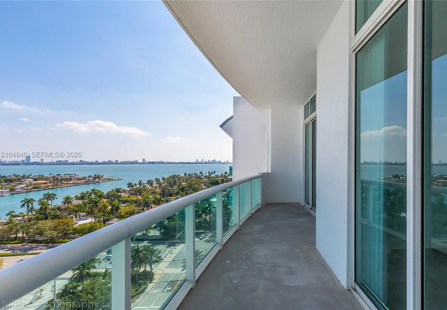 360 Condo A — Photo 4