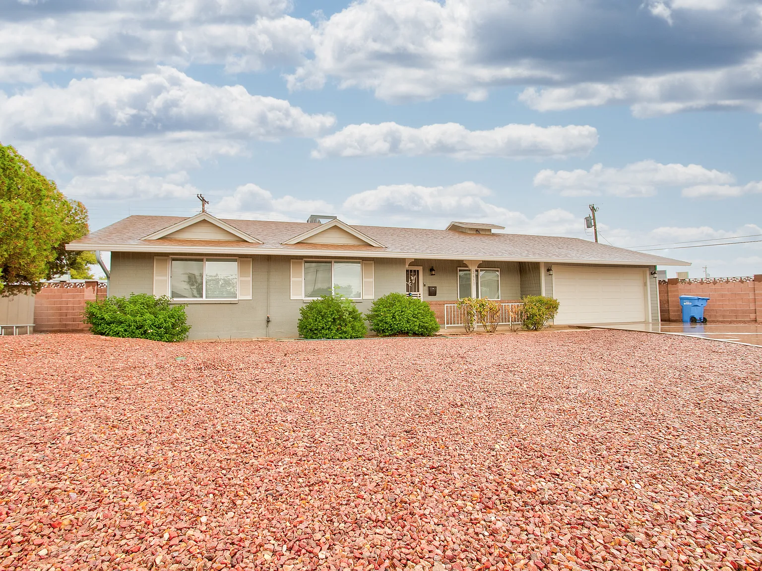 3 bed, 1550 sqft, $2,299 — Photo 4
