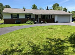 9133 Seminole Ln, Macedonia, OH 44056