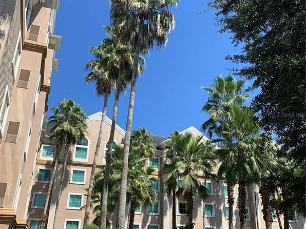 8303 Palm Pkwy #412, Orlando, FL 32836