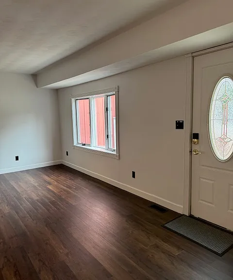 1016 River Rd — Photo 8