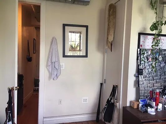 Rented by Nooklyn NYC LLC | media 22