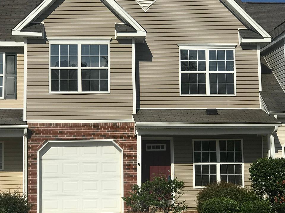 1st image of 119 Goldfinch Ave