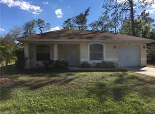 301 Johanna Ave, Lehigh Acres, FL 33972