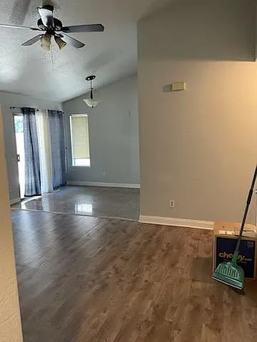 5361 Vichy Cir — Photo 2