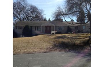 4817 W Sunnyslope Rd, Minneapolis, MN 55424