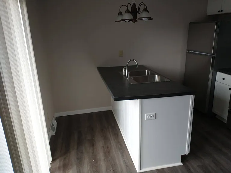 Unit 1 Kitchen