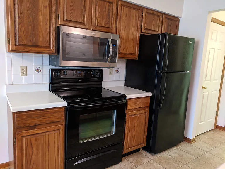 2807 Melody Ln — Photo 19