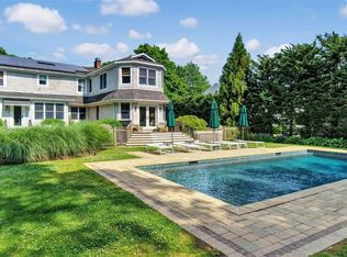 39 Beach Rd, Westhampton Beach, NY 11978