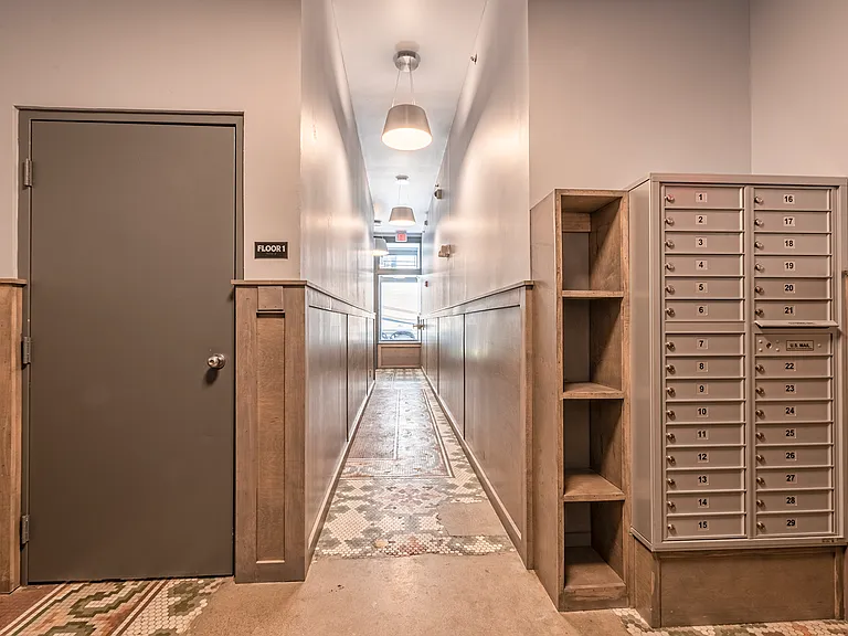 New Yorker Lofts — Photo 21