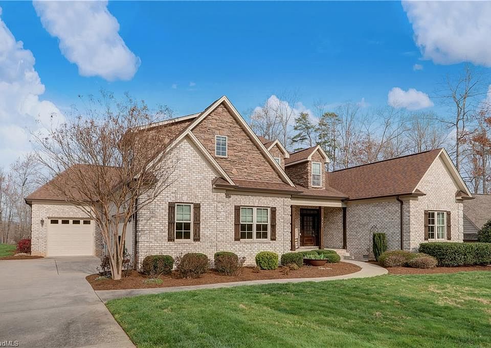 1st image of 8105 Rogers Ct