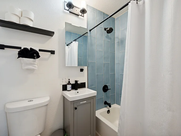 2201 S Quitman Way — Photo 14