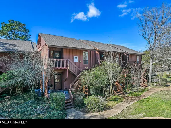 238 Lakeside Villa #G, Diamondhead, MS 39525