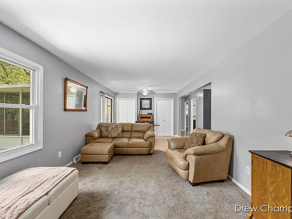 5th image of 2342 Elderwood Dr NW