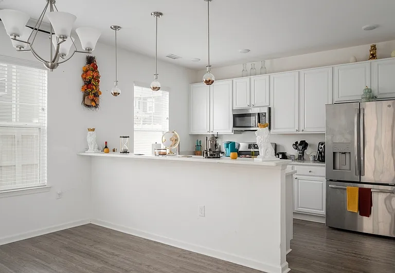 2040 Canning Pl #1 — Photo 8