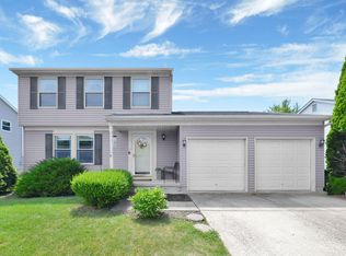 5715 Nike Dr, Hilliard, OH 43026