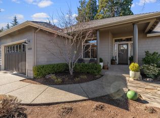 1458 Oregon St, Ashland, OR 97520