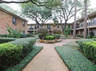 3224 Timmons Ln APT 111, Houston, TX 77027