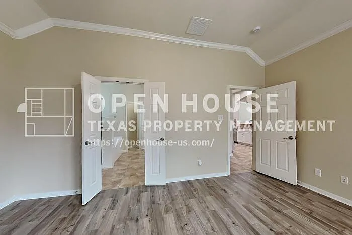 12419 Adams Ridge Ln — Photo 8