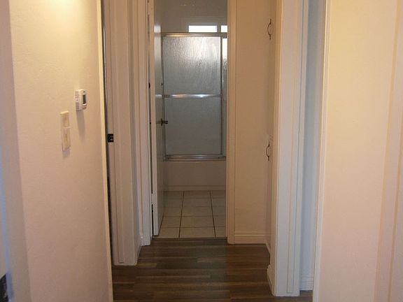 5th image of 4251 Mentone St