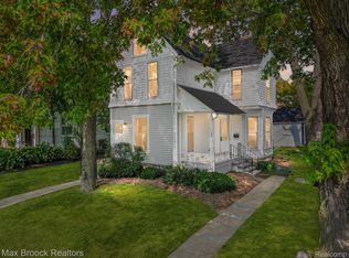 504 & 506 Townsend St, Birmingham, MI 48009