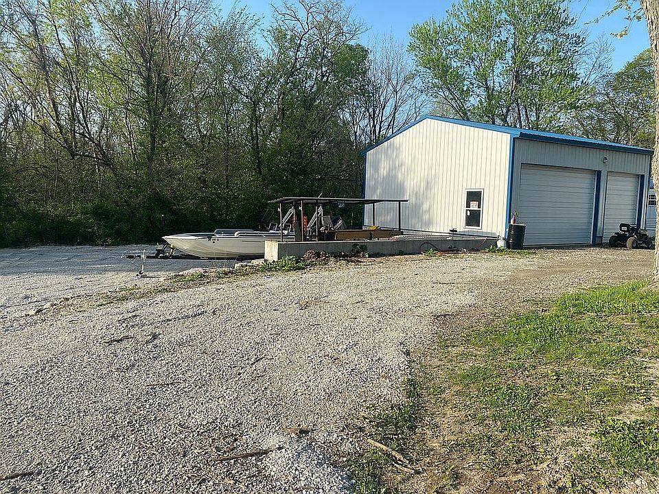 2nd image of 3182 Highway Mm