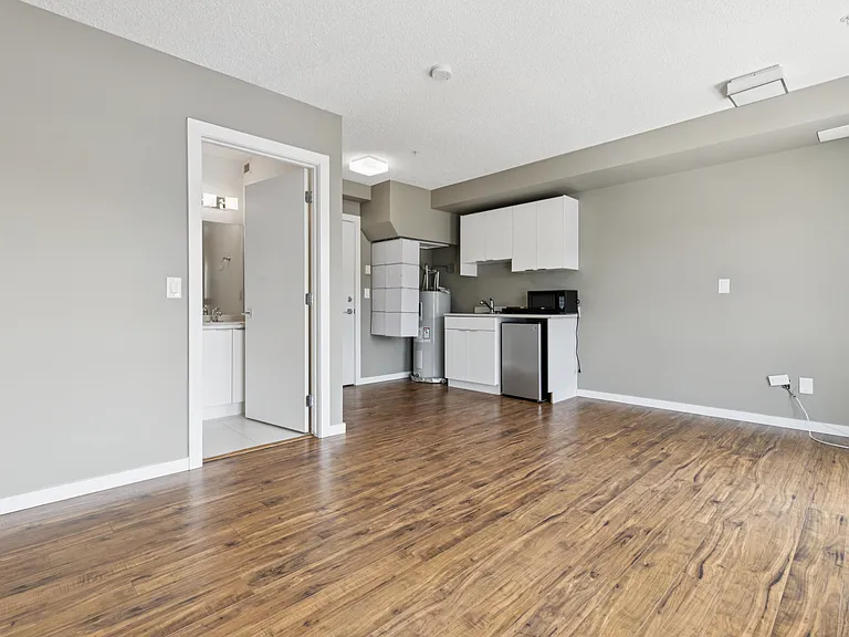 610 Calahoo Rd — Photo 4
