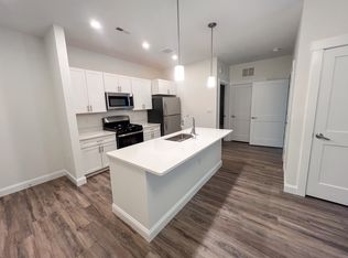 7 Tailwind Ct #170, Auburn, ME 04210