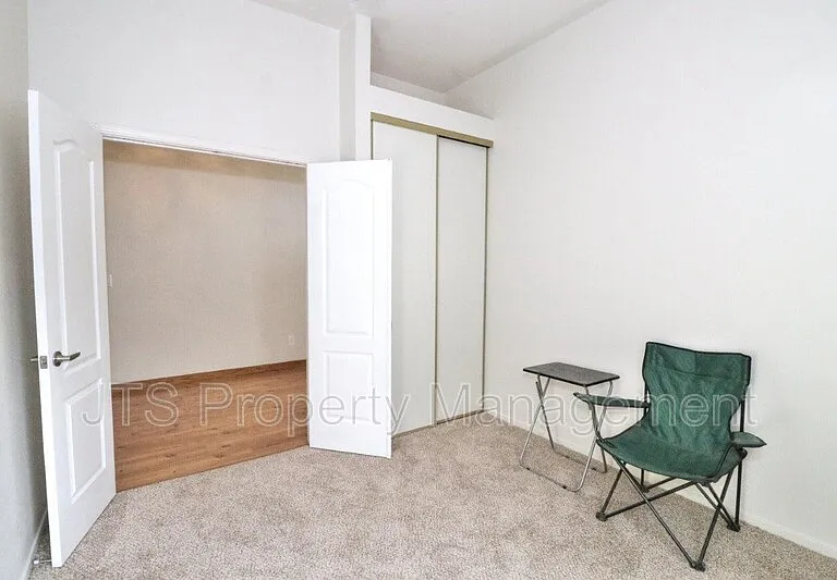 3549 Pine Hollow Way — Photo 24