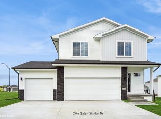 2517 Calatrava Ct, Adel, IA 50003