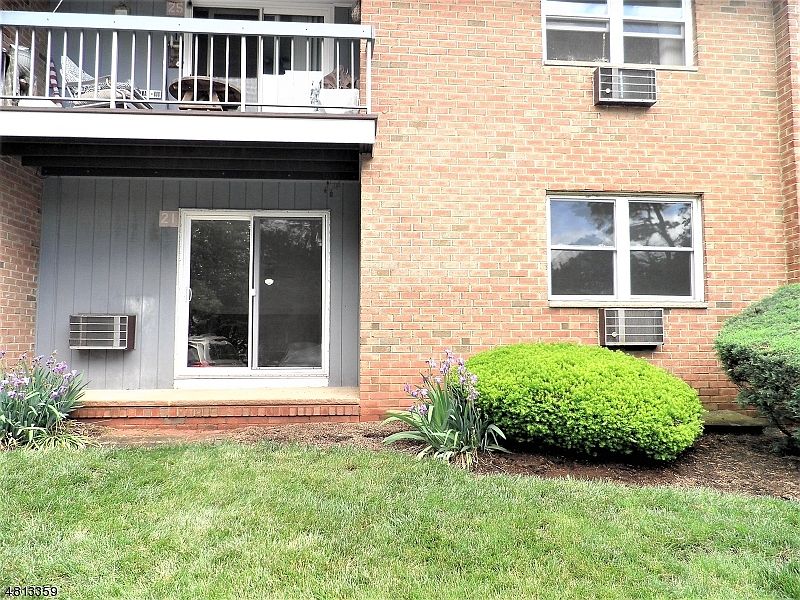 1st image of 807 EVES DR 2I