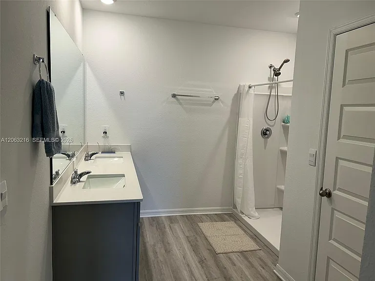 632 Taylor Groves Ln — Photo 11