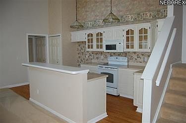 4th image of 8176 Cyrus Ln