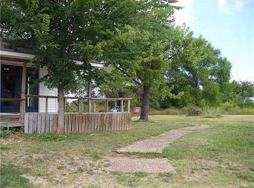 3rd image of 12847 Ruby Rd
