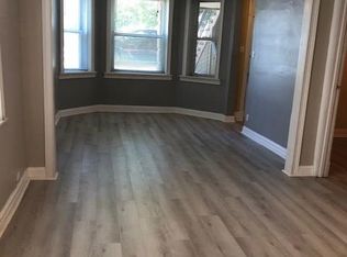 2917 N Whipple St, Chicago, IL 60618